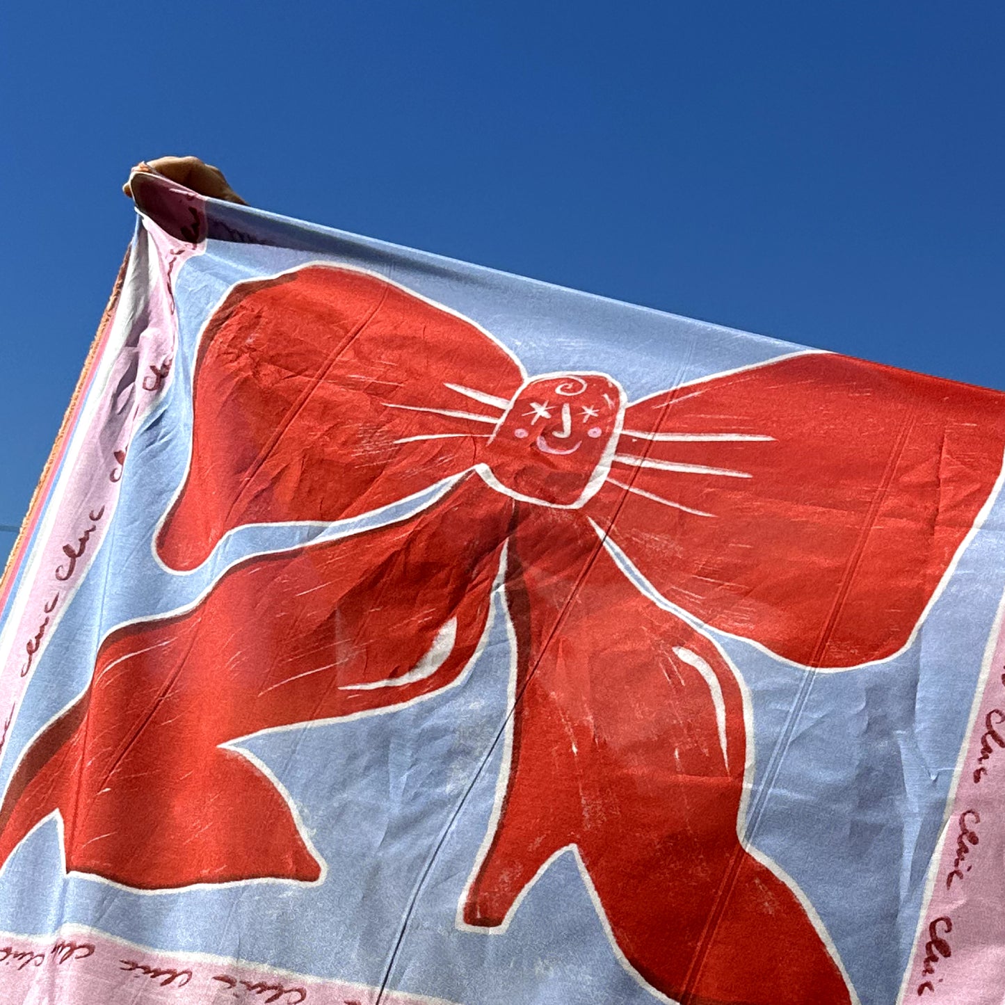 Chic Chic Bow. The Silky Scarf